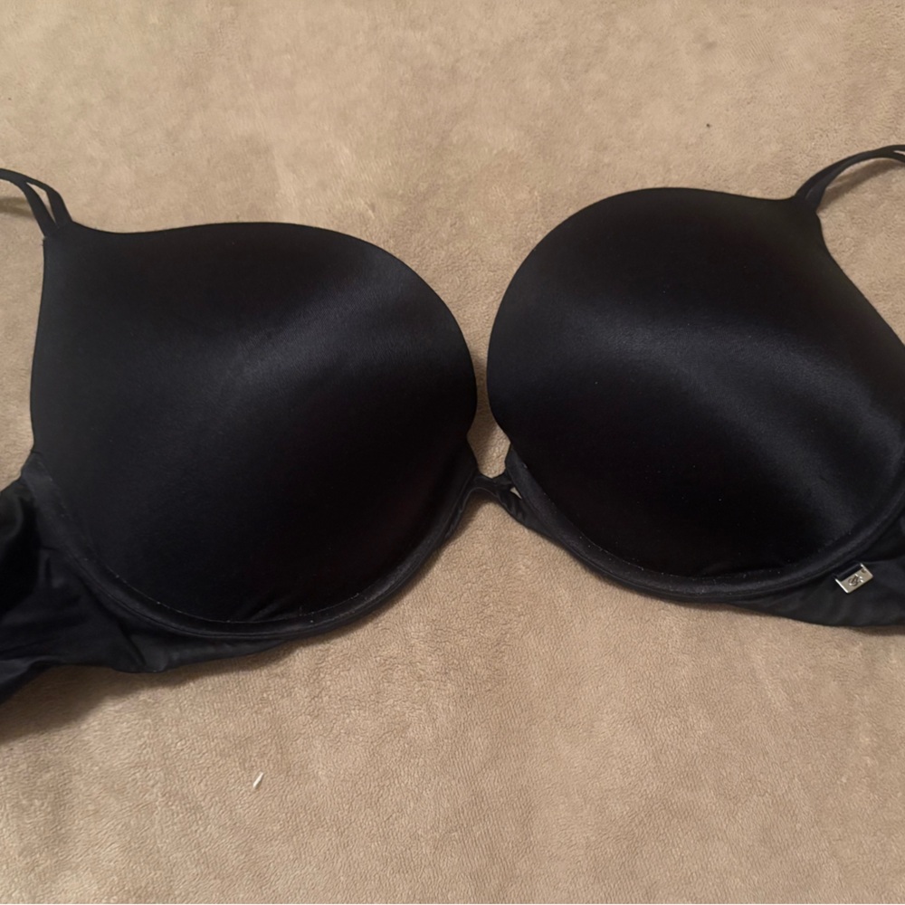 Victoria’s Secret Very Sexy Black Women's Bra